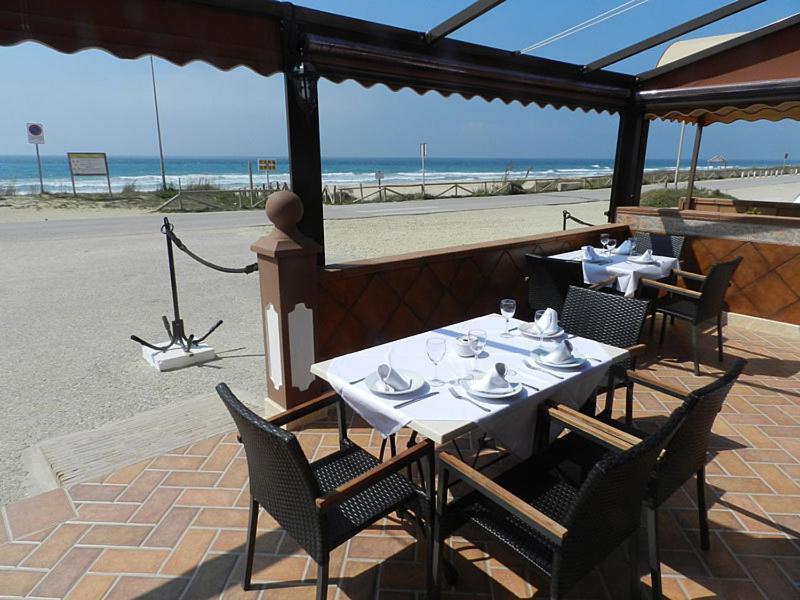 Hostal El Alferez Vejer de la Frontera Exterior foto